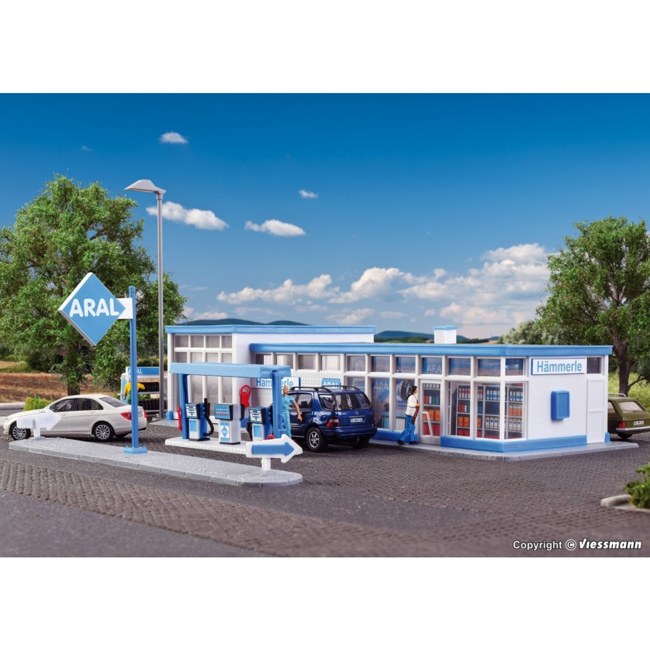 Kibri Historische ARAL Tankstelle Inkl. LED-Beleuch Produktbild-Vorschau 12