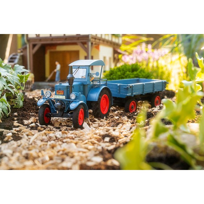 Pola 331620 - Lanz Bulldog mit Anhänger