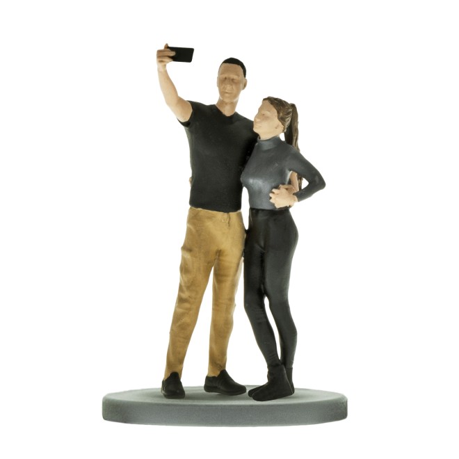 Viessmann 1559 - H0 Paar schiesst Selfie