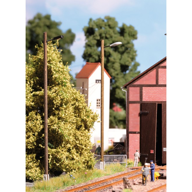 Busch 4118 - Bahnhofsleuchte weiß eckig H0