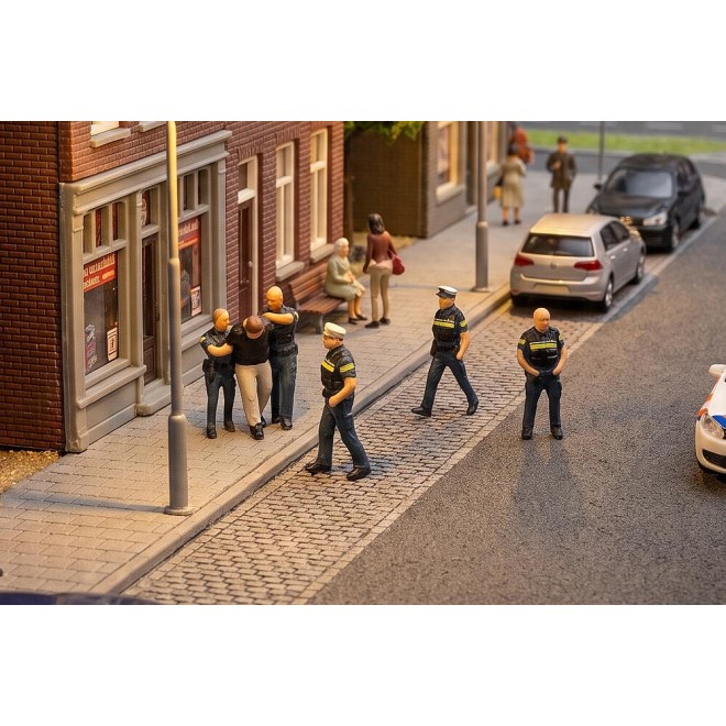 Polizisten NL, Spur N