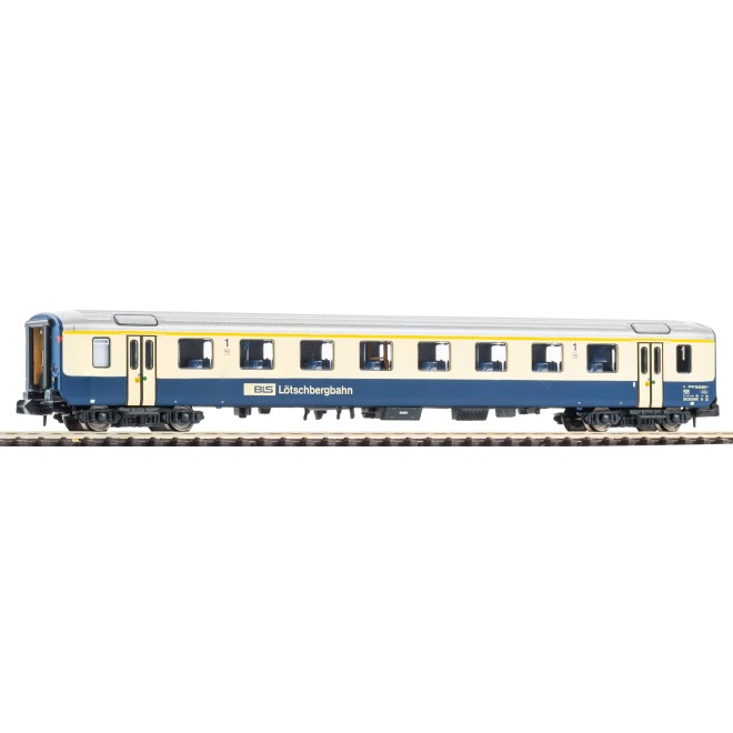 Personenwagen EW I, 1. Kl. mit Wortmarke und Außenschwingtüren BLS V, Spur N