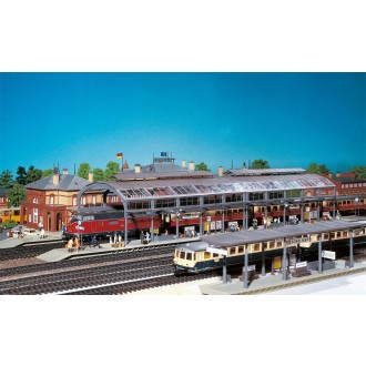 Faller 120180 - Bahnhofshalle - Messepreis