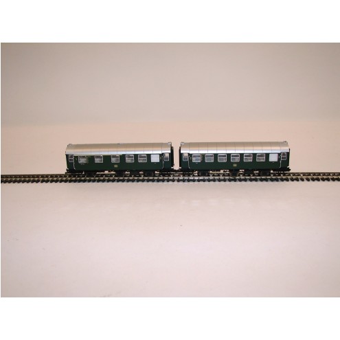 Tillig 01072 - Reisezugwagen-Paar der DB