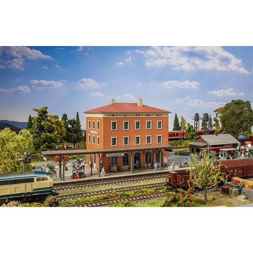 Faller 110135 - Bayerischer Bahnhof Wiesenbach