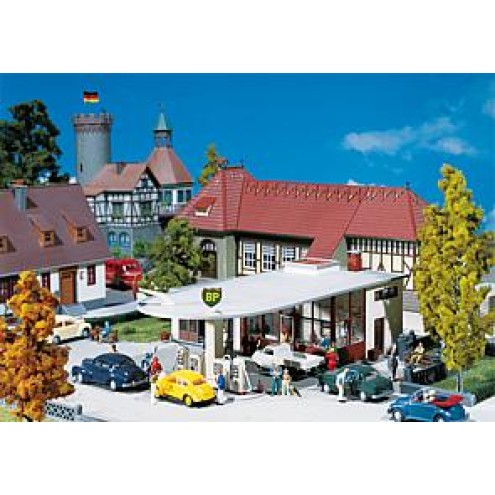 Faller 130347 - BP-Tankstelle