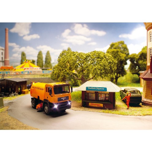 Faller 161305 - Car System Digital MAN TGA Straßenkehrmaschine (HERPA)