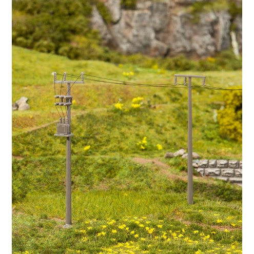 Faller 180928 - 4 Strommasten