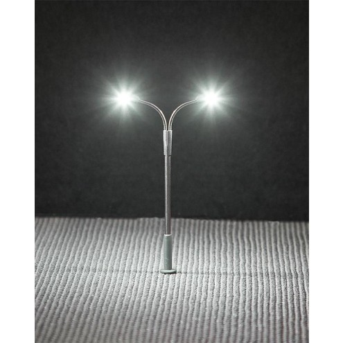 Faller 272221 - LED-Straßenbeleuchtung, Peitschenleuchte, Doppelausleger, N