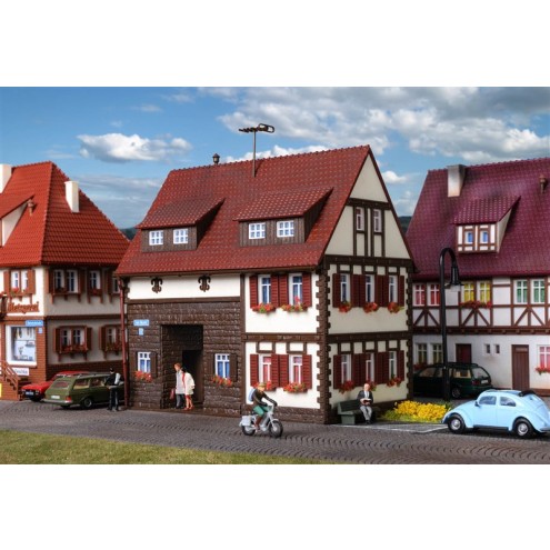 Vollmer 43653 - H0 Wohnhaus
