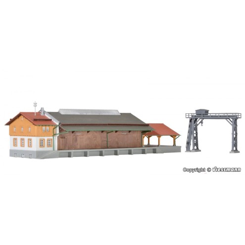 Kibri 36606 - Z Güterhalle mit Überladekran und Rampe