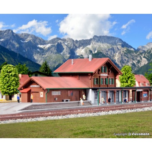Kibri 36703 - Z Bahnhof Château d´Oex