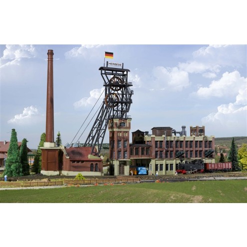 Kibri 37228 - N Förderturm mit Maschinenhaus und Kohlewäschegebäude