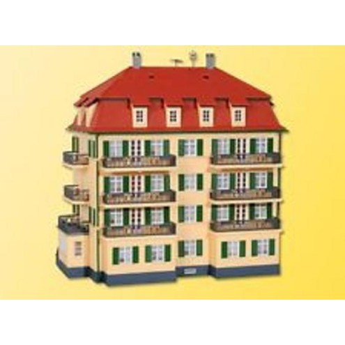 Kibri 38354 - Mehrfamilienhaus mit Balkon