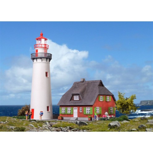 Kibri 39153 - H0 Leuchtturm Hiddensee mit Nebengebäude
