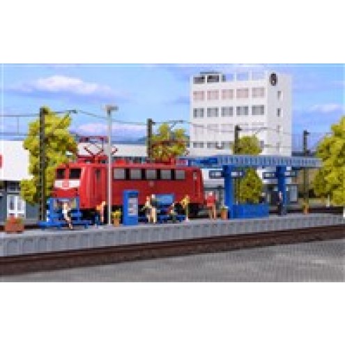 Kibri 39557 - H0 Moderner Bahnsteig mit LED-Beleuchtung