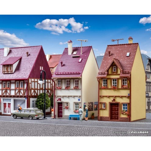 Vollmer 43670 - H0 Wohnhaus Bahnhofstraße 11