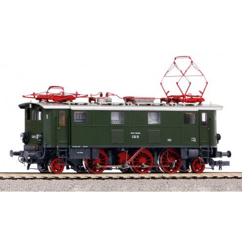 Piko 51411 - ~E-Lok BR E 32 DB III + PluX22 Dec.