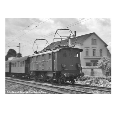 Piko 51417 - E-Lok E 32 15 DB III + DSS PluX22