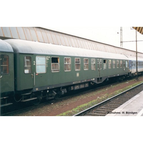 Piko 59680 - Mitteleinstiegswagen 2.Kl. Bym DB IV