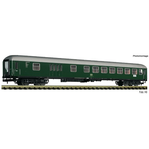 Fleischmann 863924 - Schnellzugwagen 2. Klasse mit Gepäckabteil, DB