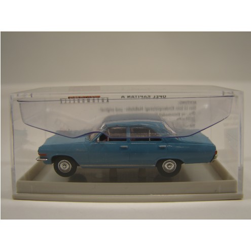 Brekina 20752 - Opel Kapitän A, horizontblau