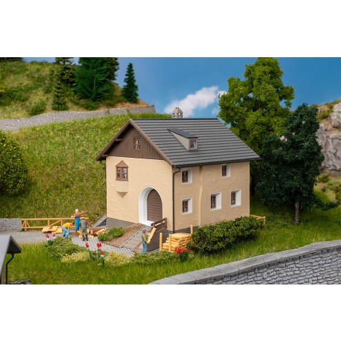Faller 130633 - Kleines Engadinerhaus
