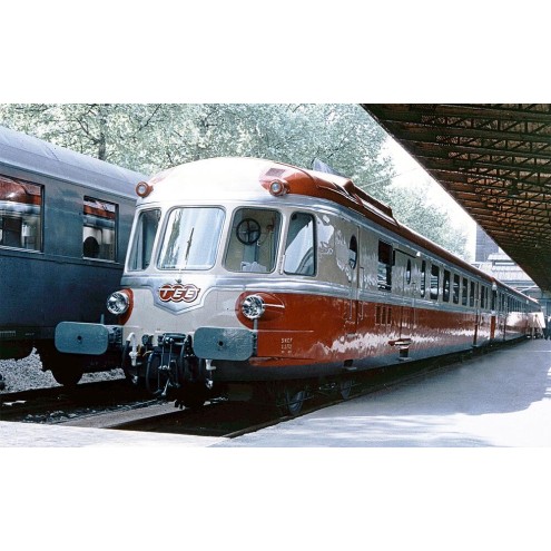 Jouef HJ2461 - SNCF, Dieseltriebwagen RGP I mit Beiwagen, Rot-Beige, TEE
