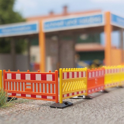 Busch 1108 - Schrankenzaun gelb/orange H0