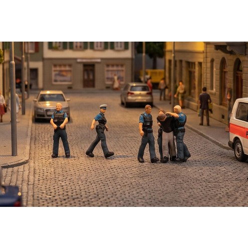 Faller 151718 - Polizisten CH