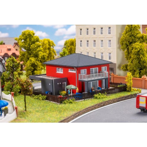 Faller 232153 - WeberHaus CityLife, rot
