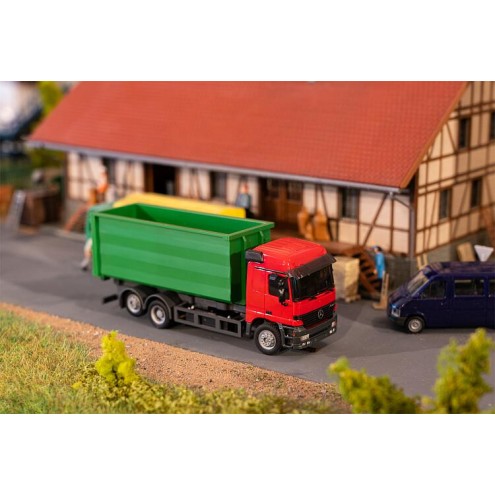 Faller 161493 - LKW MB Actros LH`96 Abrollcontainer (HERPA)