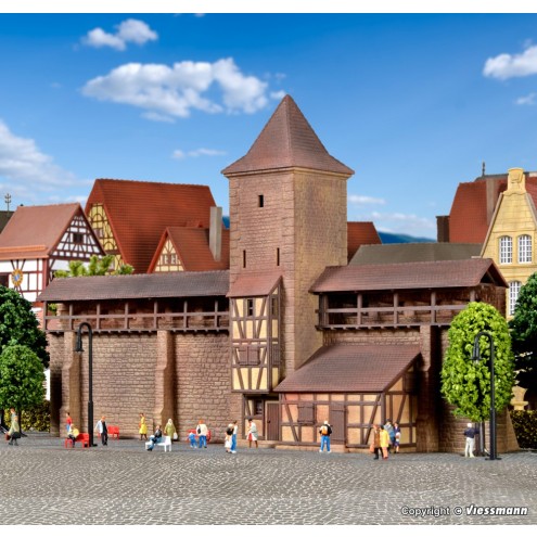 Kibri 37108 - N Wehrturm mit Mauer in Rothenburg