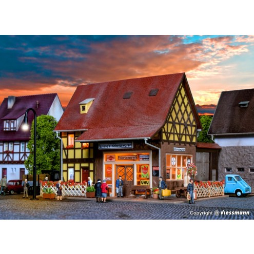 Vollmer 43688 - H0 Tante Emma-Laden mit Inneneinrichtung und LED-Beleuchtung, Funktionsbausatz