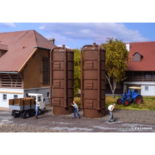 Vollmer 43743 - H0 Getreidesilo, 2 Stück