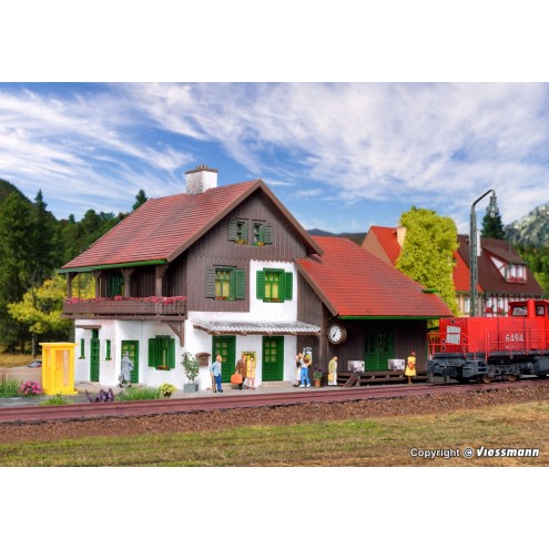 Vollmer 47521 - N Bahnhof Reith
